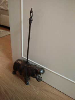 hippo-doorstop