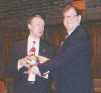 Stu Nozette receiving a Space Pioneer Award